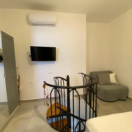 Agioutanti Spot * 基斯诺斯