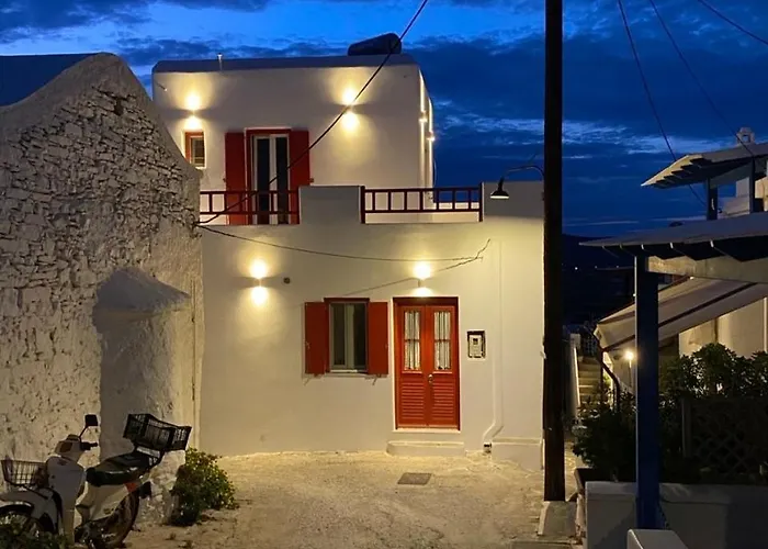 度假居 Agioutanti Spot