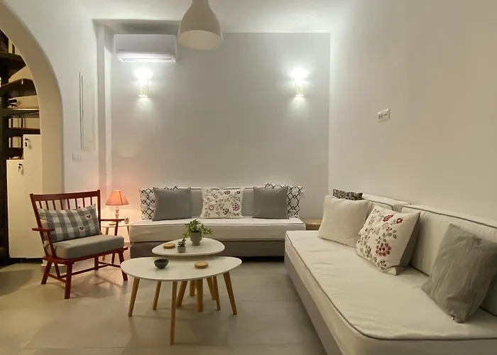 Agioutanti Spot 度假居 *