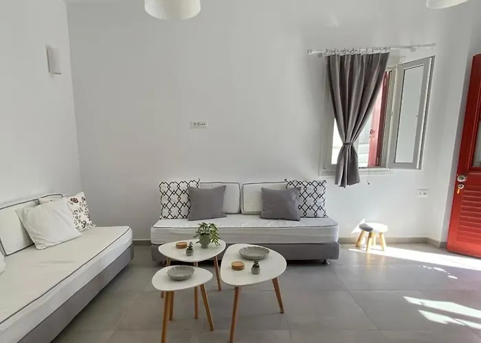 度假居 Agioutanti Spot