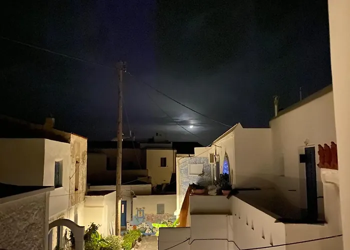 Agioutanti Spot 度假居 *