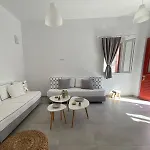 Дом отдыха Agioutanti Spot