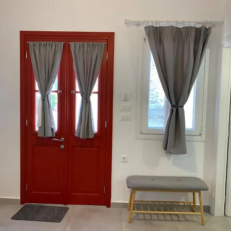 Дом отдыха Agioutanti Spot *