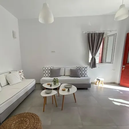 بيت للعطل Agioutanti Spot