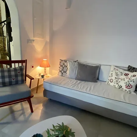 Дом отдыха Agioutanti Spot *