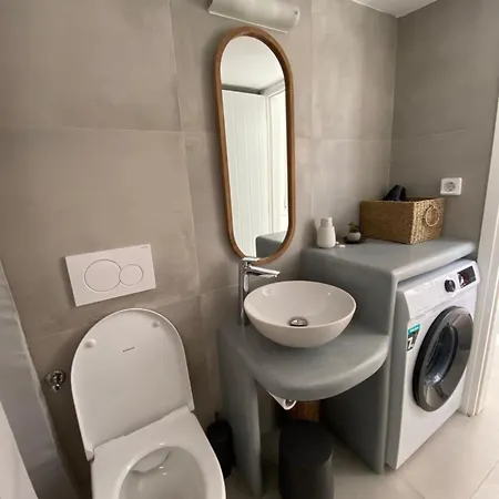 Дом отдыха Agioutanti Spot *